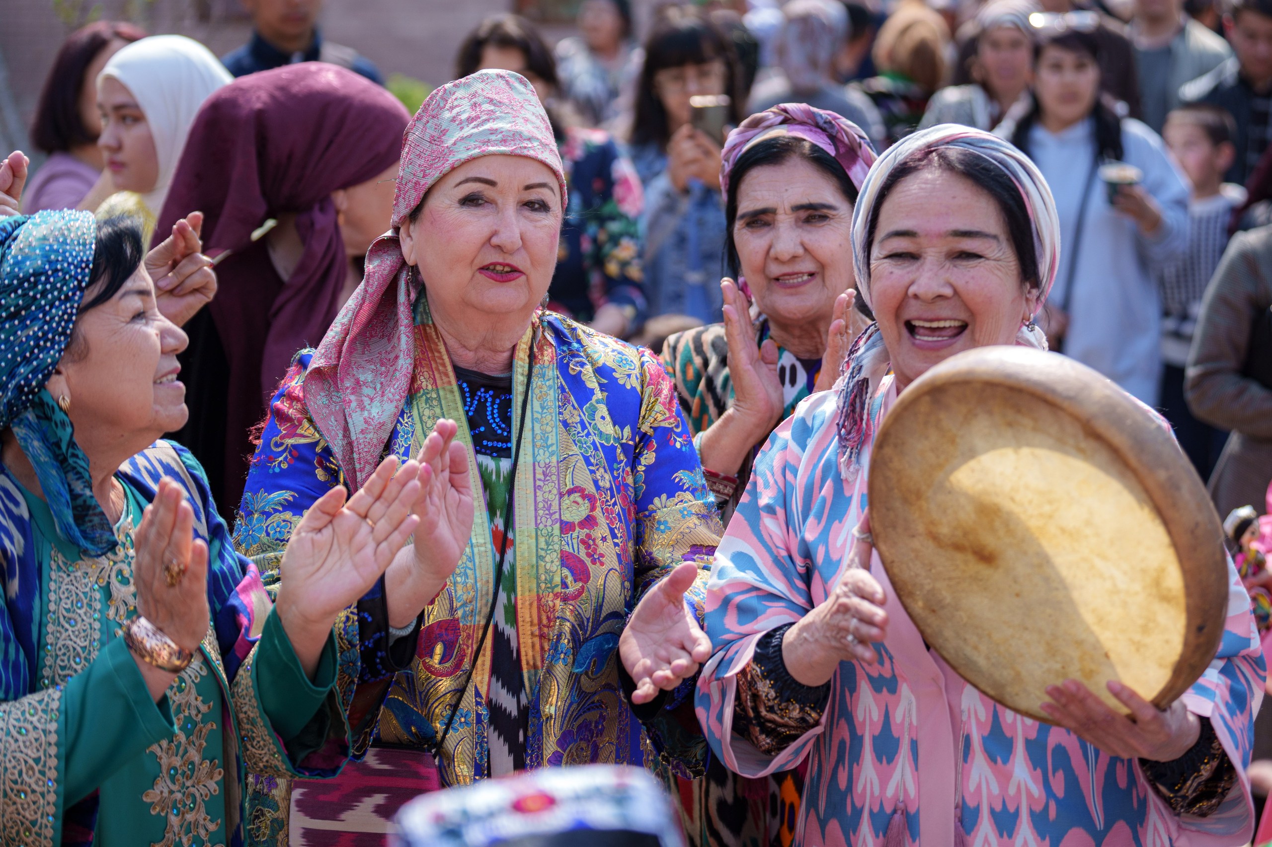Какой праздник в узбекистане в марте. Узбекистан народ. Узбекистан люди. Навруз в Узбекистане 2023. Празднование Навруза в Узбекистане.